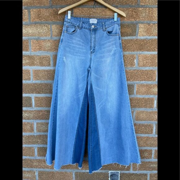 UNIQ BY LITZ Wide-Leg Bellbottom Star Jeans Blue size 30 - Picture 5 of 14